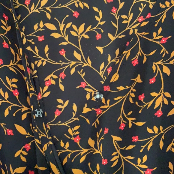 Old Navy Fall Print faux wrap dress - Picture 4 of 8